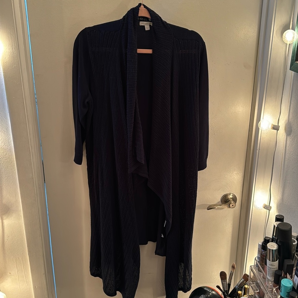 Navy cardigan, 3/4 lightweight, flyaway, high-low duster